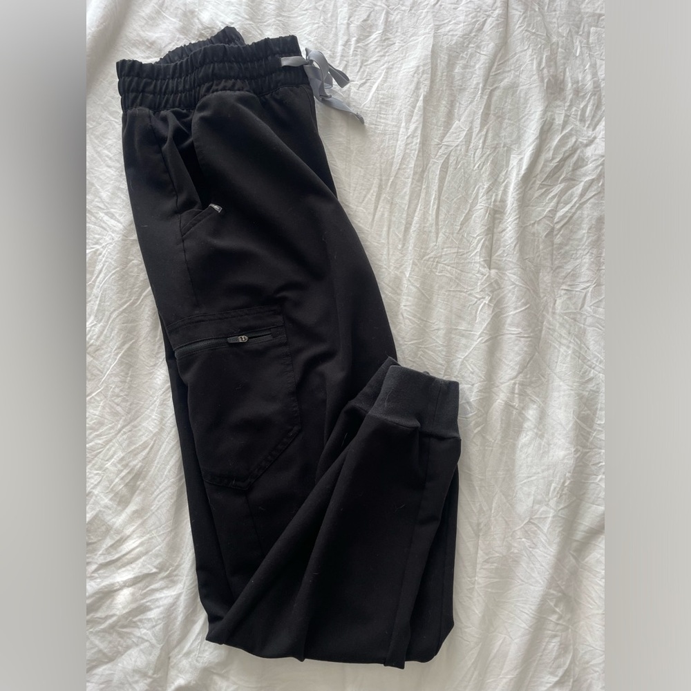 Black Zamora fig pants, size S!